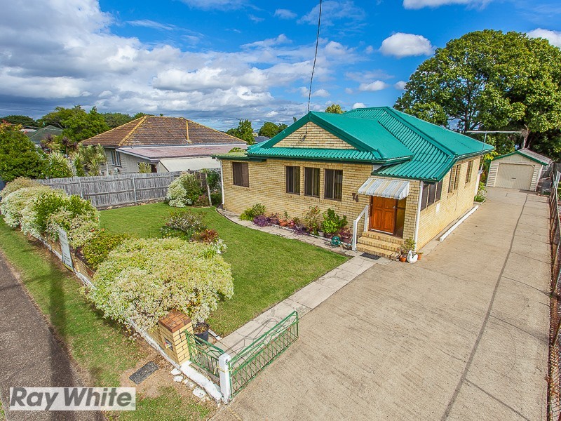 74 Corrie Street, Chermside QLD 4032