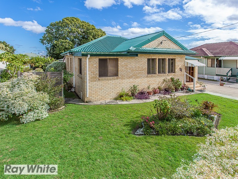 74 Corrie Street, Chermside QLD 4032