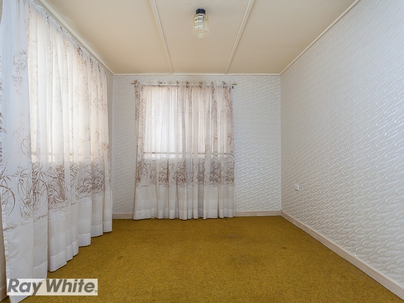 74 Corrie Street, Chermside QLD 4032