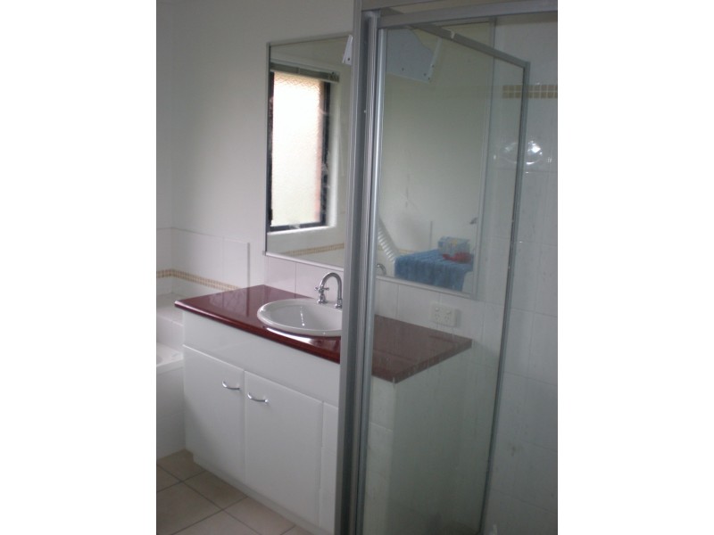 6 Calvary Crescent, Boondall QLD 4034