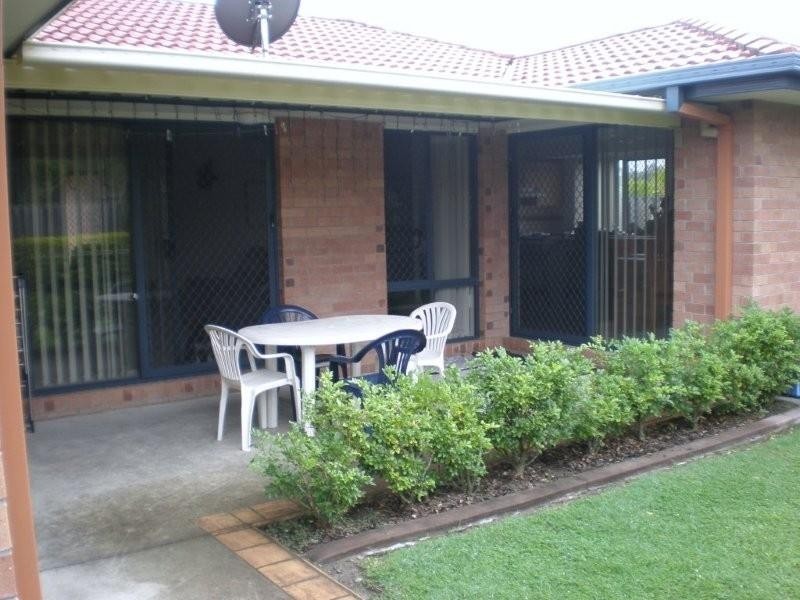 6 Calvary Crescent, Boondall QLD 4034