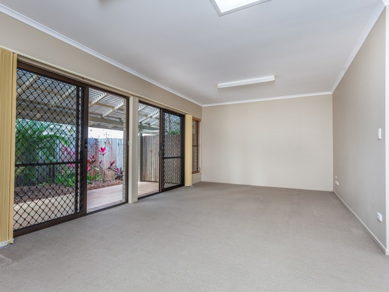 1/32 Third Avenue, Sandgate QLD 4017