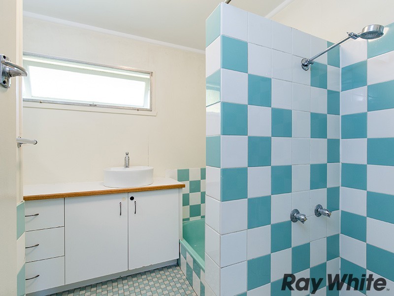 36 Bramcote Street, Chermside West QLD 4032