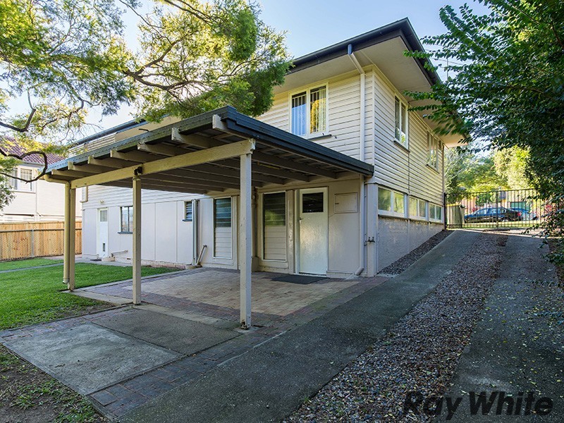 36 Bramcote Street, Chermside West QLD 4032