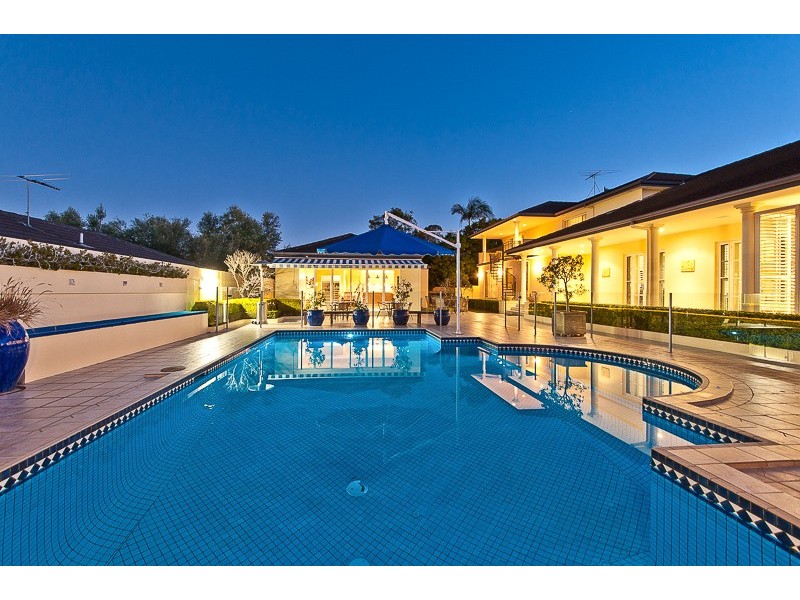 14 Flametree Street, Bridgeman Downs QLD 4035