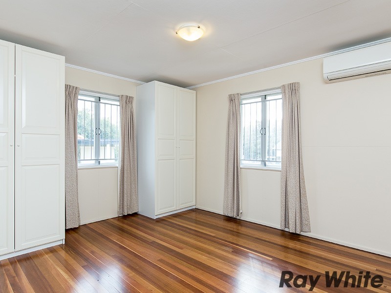 18 Burgess Street, Salisbury QLD 4107