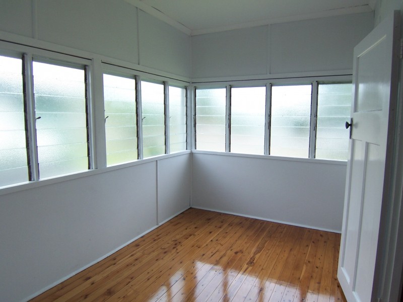 253 Earnshaw Road, Northgate QLD 4013