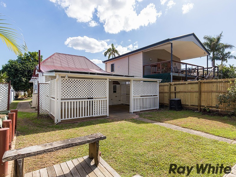 16 Bamford Street, Sandgate QLD 4017