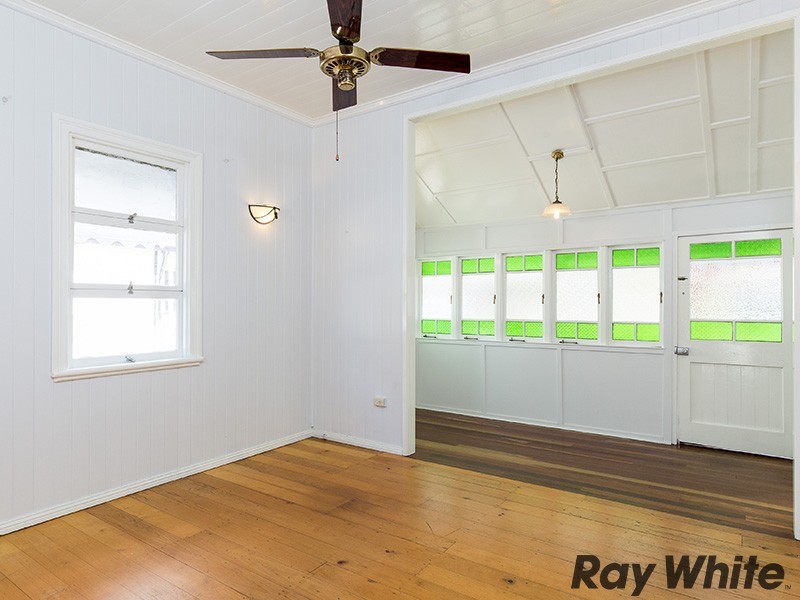 16 Bamford Street, Sandgate QLD 4017