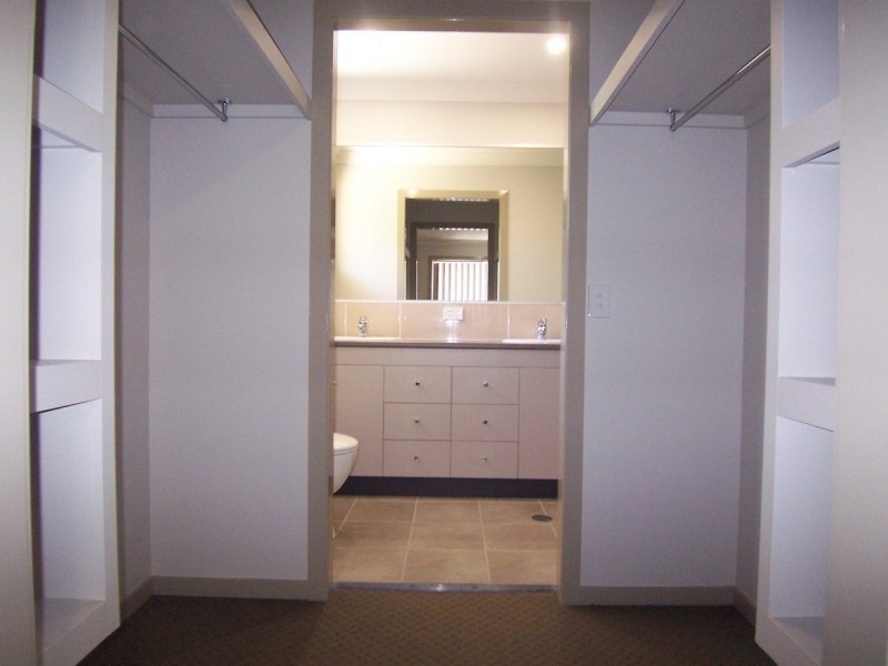 2/16 Victory Street, Zillmere QLD 4034