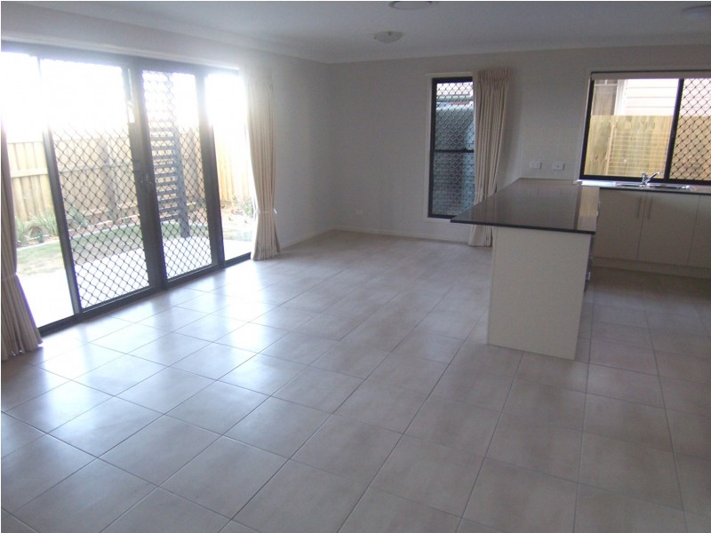 2/203 Gympie Street, Northgate QLD 4013