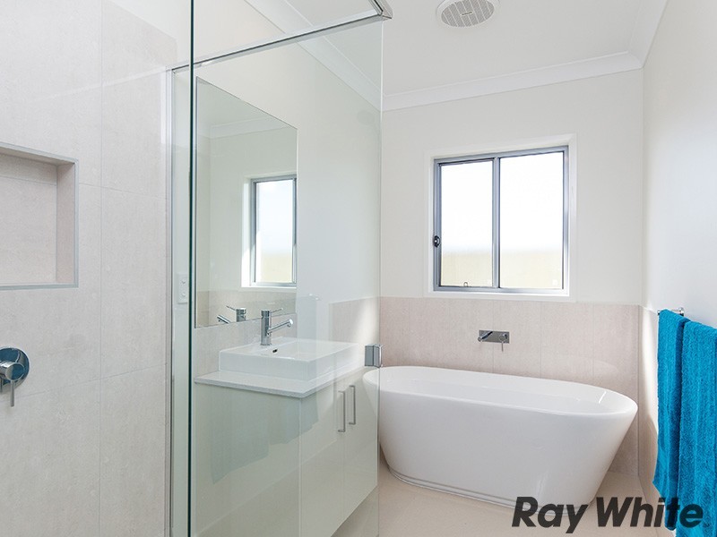 40 Sundew Street, Ningi QLD 4511