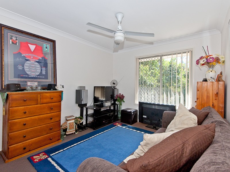 1/6 Myrtle Crescent, Bridgeman Downs QLD 4035