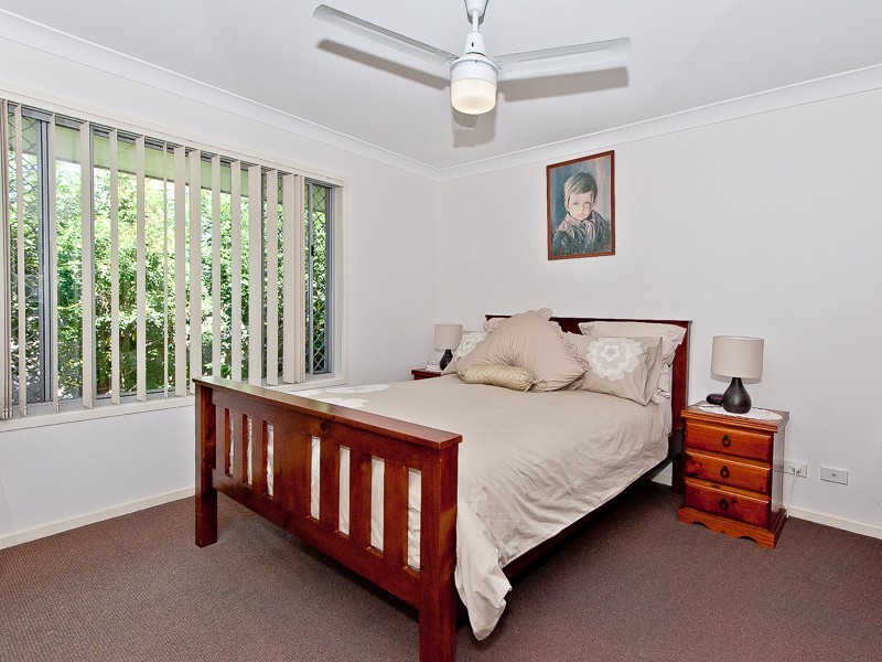 1/6 Myrtle Crescent, Bridgeman Downs QLD 4035