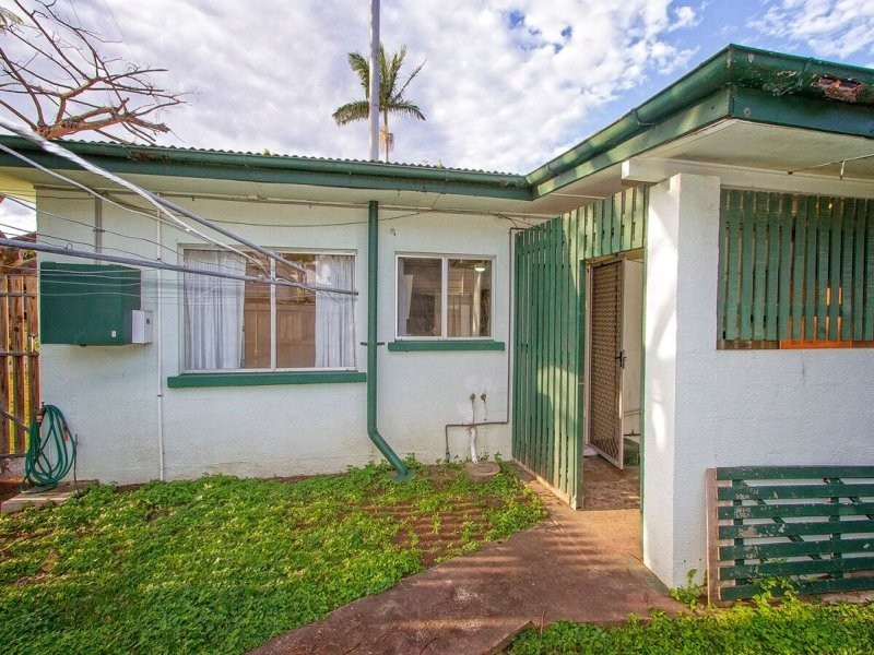 1/19 Clark Street, Clinton QLD 4680