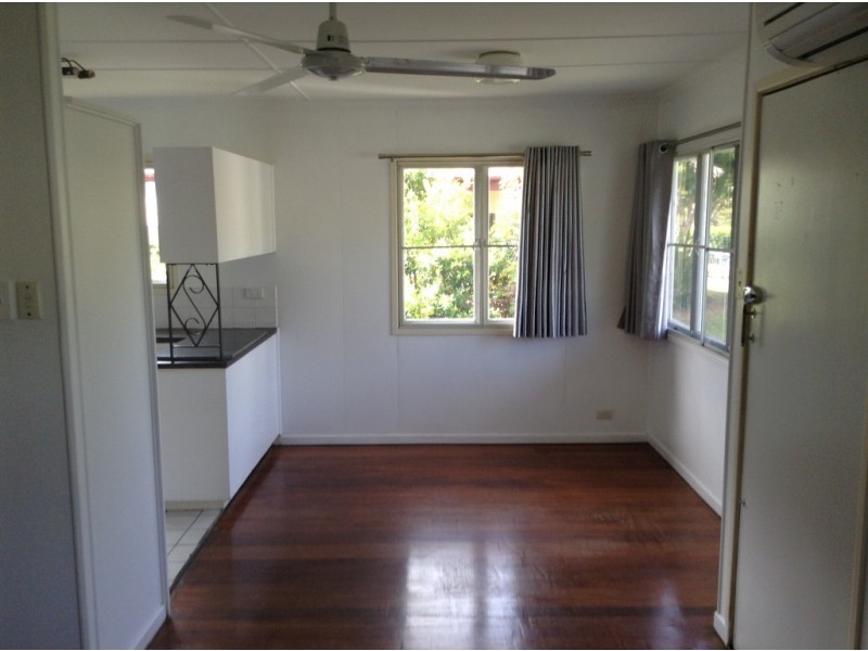 8 Marathon Street, Aspley QLD 4034