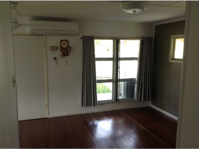 8 Marathon Street, Aspley QLD 4034