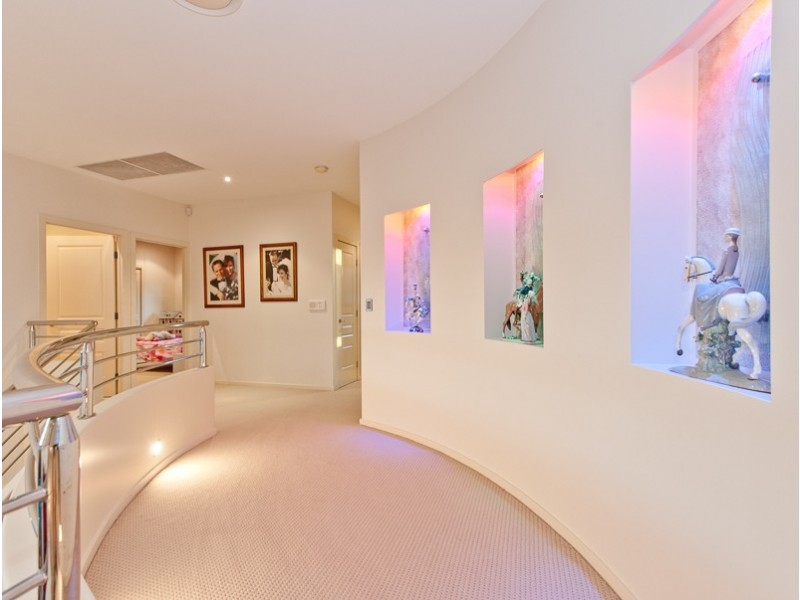 5 Estonia Avenue, Bridgeman Downs QLD 4035