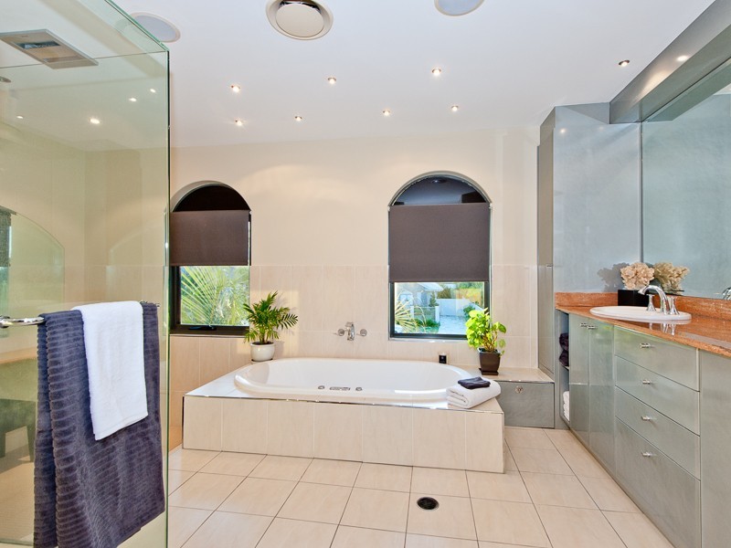 5 Estonia Avenue, Bridgeman Downs QLD 4035