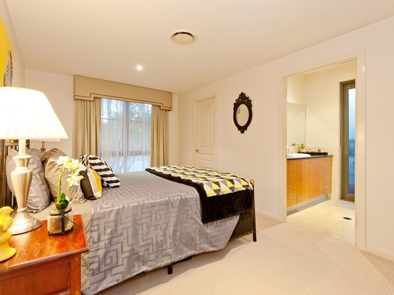 5 Estonia Avenue, Bridgeman Downs QLD 4035