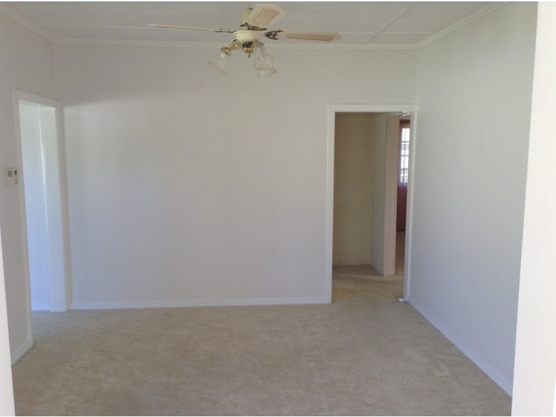 98 Flower Street, Northgate QLD 4013