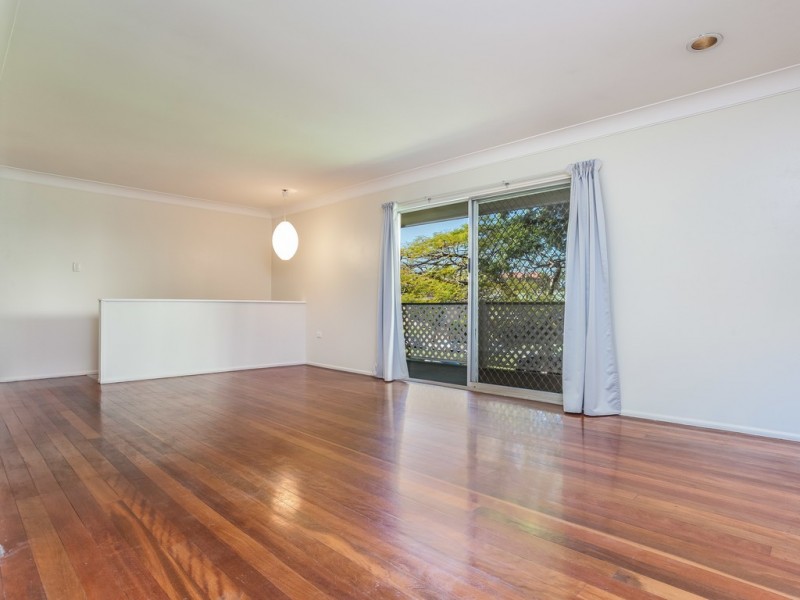 25 Sammells Drive, Chermside QLD 4032