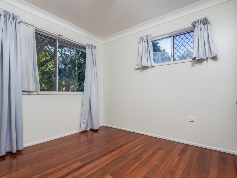 25 Sammells Drive, Chermside QLD 4032