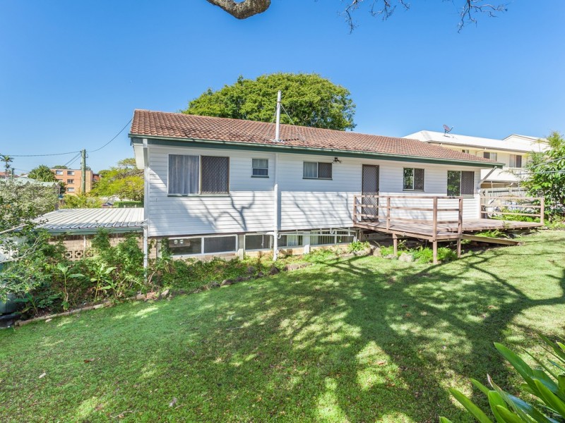 25 Sammells Drive, Chermside QLD 4032