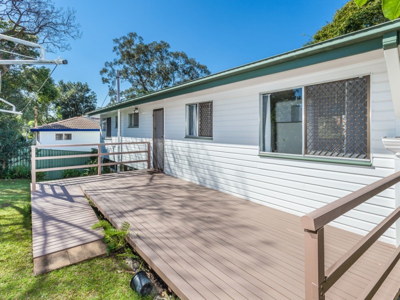 25 Sammells Drive, Chermside QLD 4032