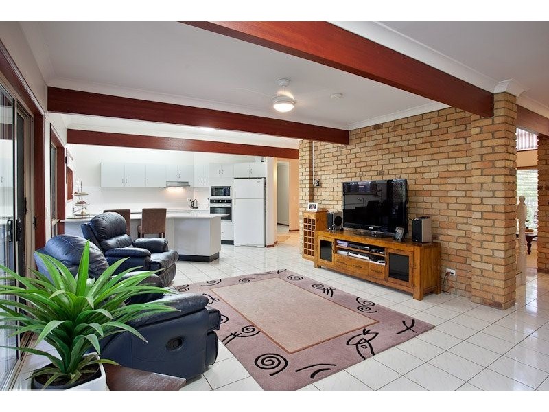 710 Trouts Road, Aspley QLD 4034