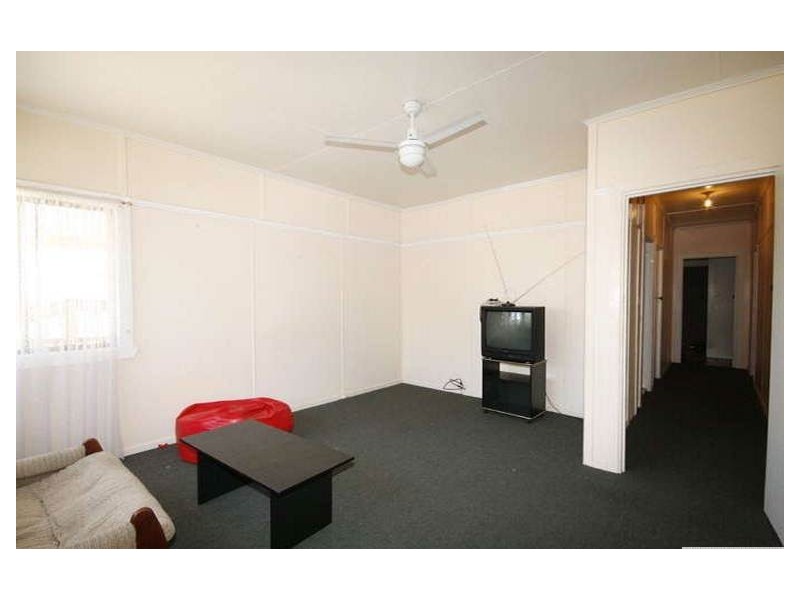 76 Hodgkinson Street, Chermside QLD 4032