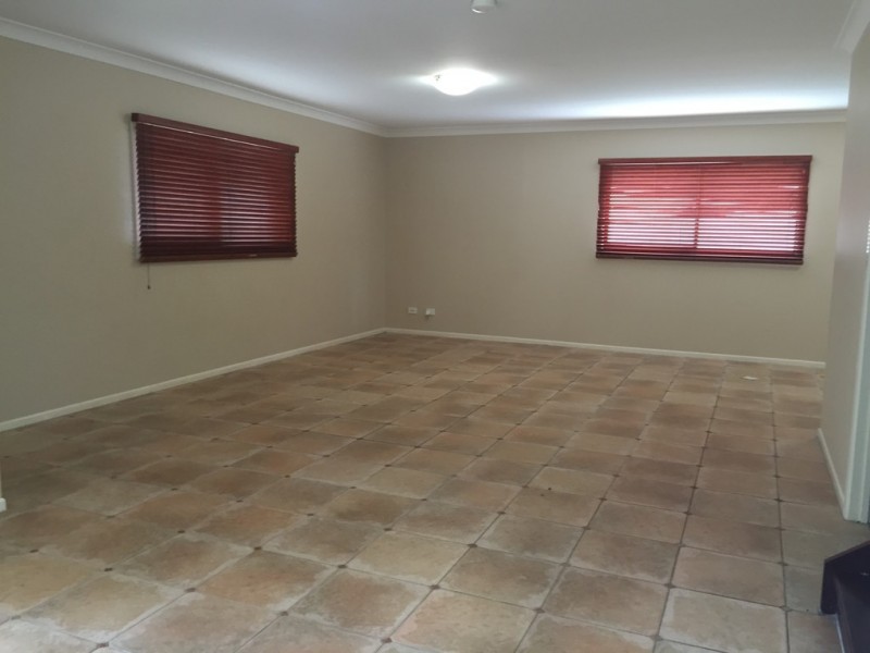 17 Narthanya Street, Chermside West QLD 4032