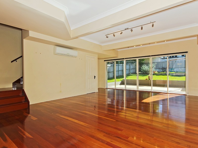 42 Taabinga Street, Wavell Heights QLD 4012