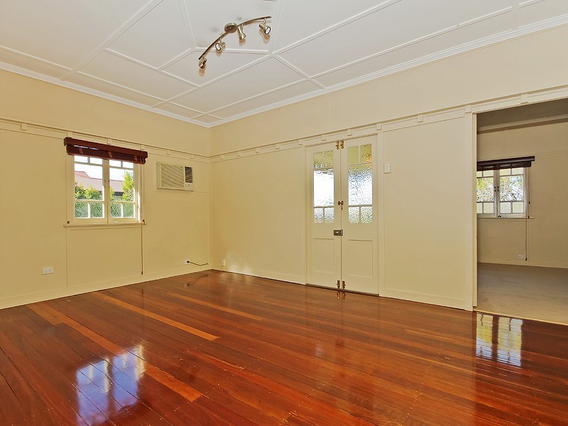 42 Taabinga Street, Wavell Heights QLD 4012