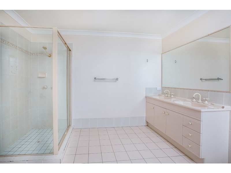 9 Slaney Place, Aspley QLD 4034