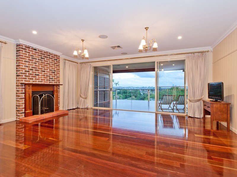 16 Westwood Street, Wavell Heights QLD 4012