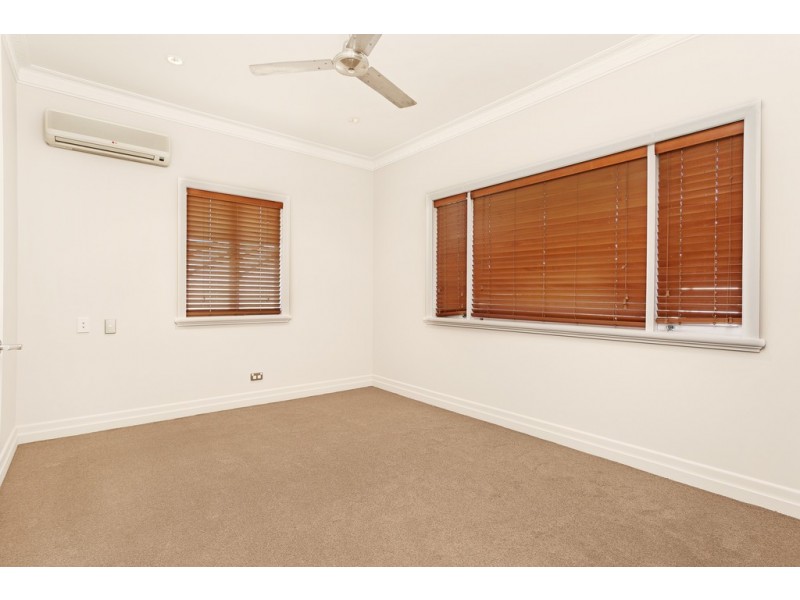 234 Edinburgh Castle Road, Wavell Heights QLD 4012