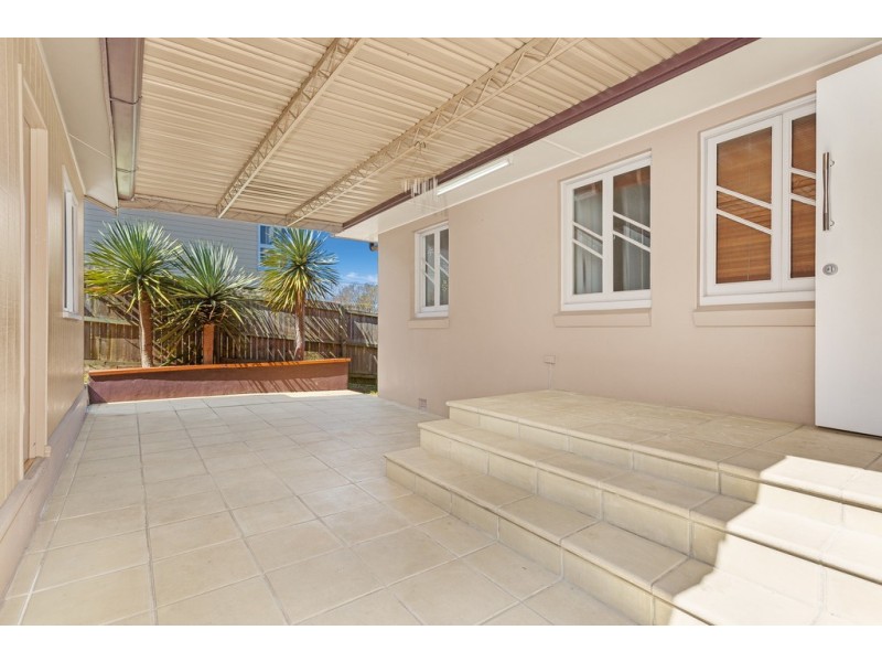 234 Edinburgh Castle Road, Wavell Heights QLD 4012