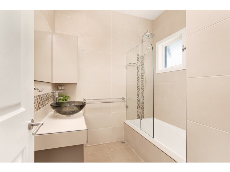 234 Edinburgh Castle Road, Wavell Heights QLD 4012