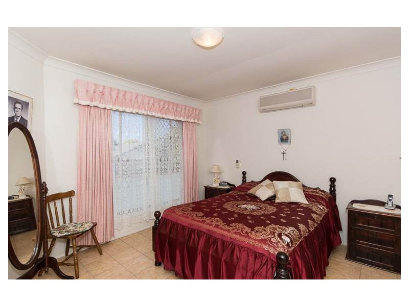 8 Dales Place, Taigum QLD 4018