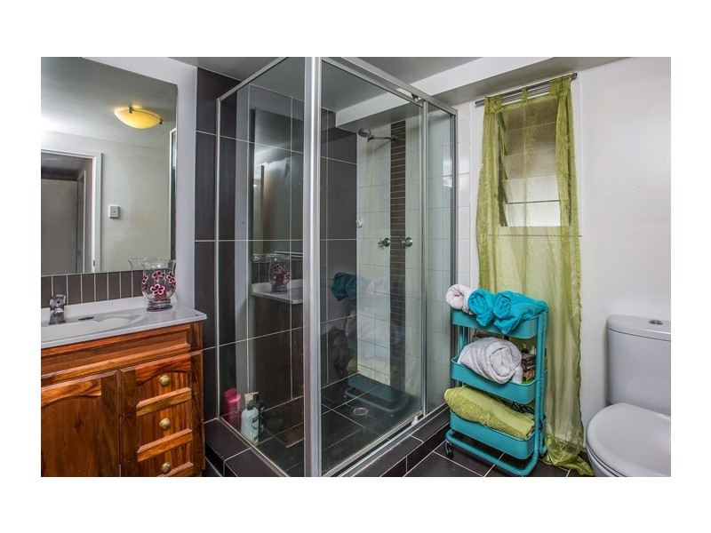 24 Ridgmont Street, Zillmere QLD 4034