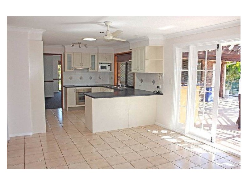 6 Garganey Street, Albany Creek QLD 4035