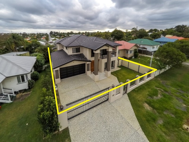 8 Nielson Street, Chermside QLD 4032