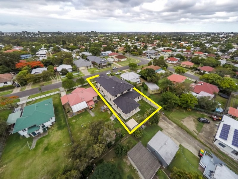 8 Nielson Street, Chermside QLD 4032