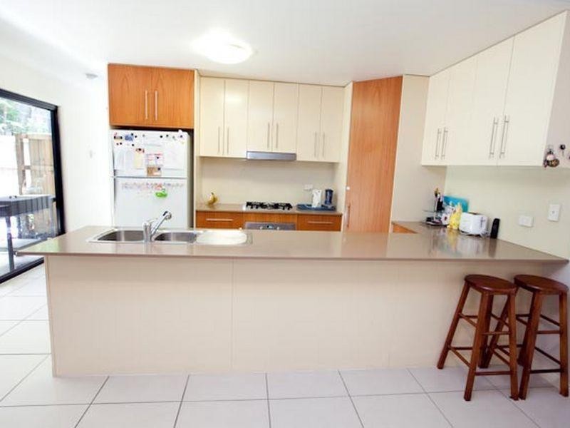4/15 Curwen Terrace, Chermside QLD 4032