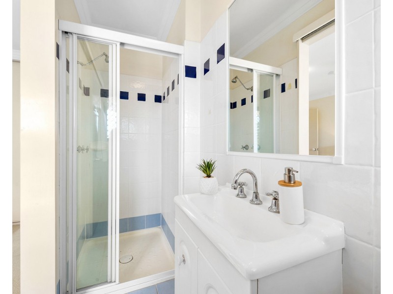 1/11 Eastleigh Street, Chermside QLD 4032