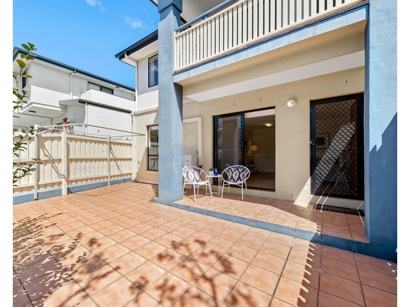 1/11 Eastleigh Street, Chermside QLD 4032