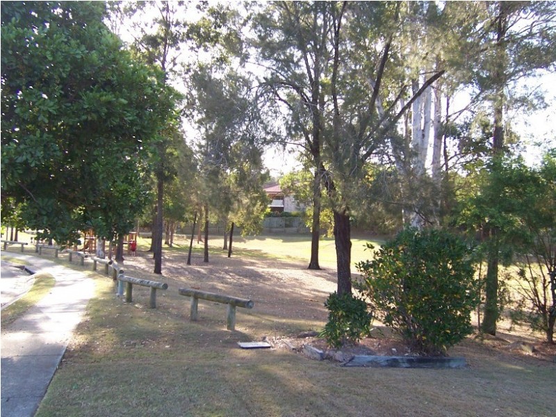 7 Tallebudgera Crescent, Albany Creek QLD 4035
