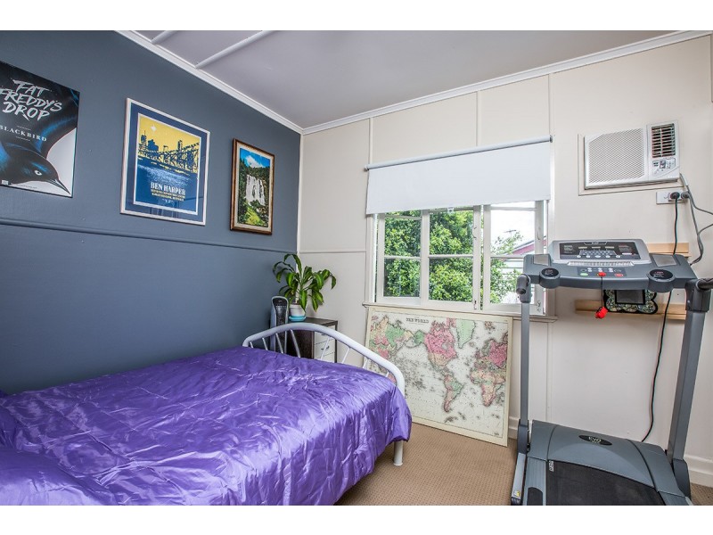 11 Vaucluse Street, Wavell Heights QLD 4012