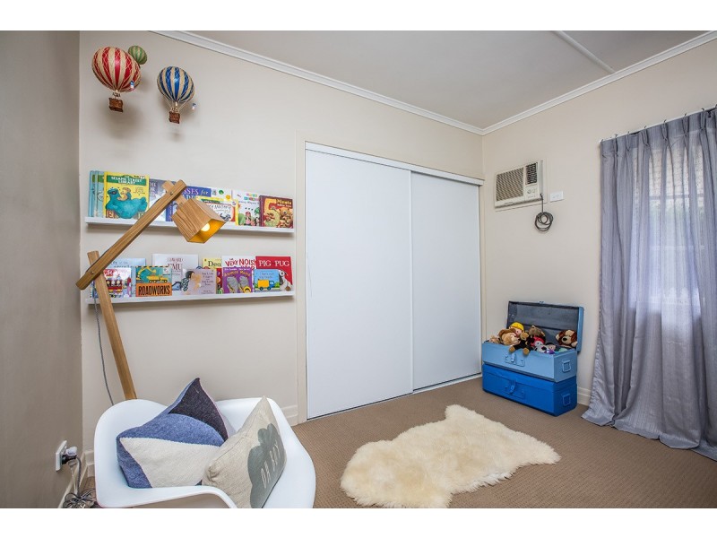 11 Vaucluse Street, Wavell Heights QLD 4012